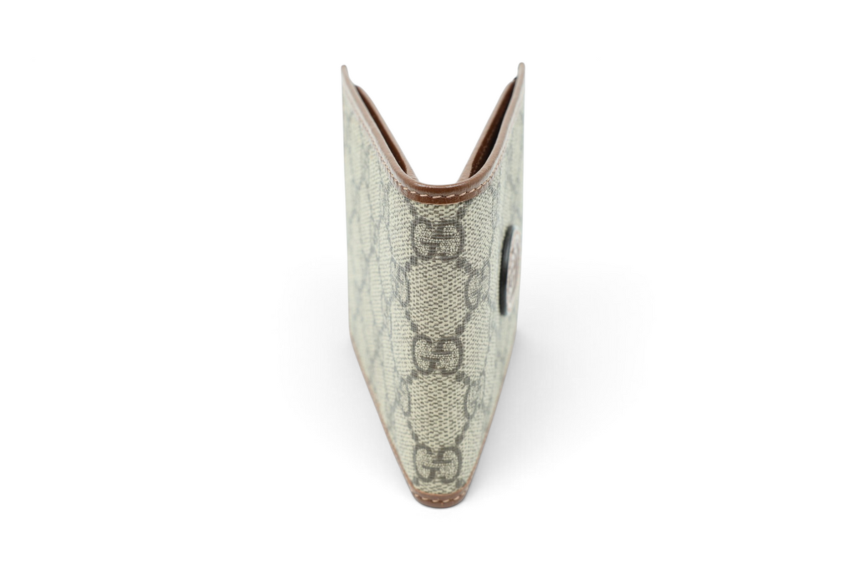 Gucci Interlocking GG Wallet